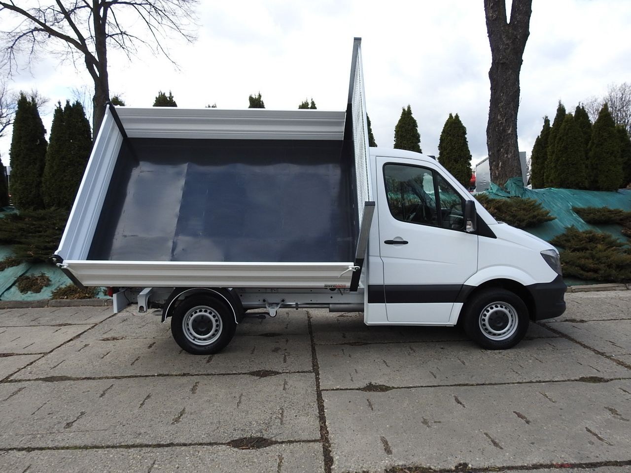 Furgoneta basculante MERCEDES SPRINTER 316 THREE-WAY TIPPER  CRUISE CONTROL AUTOMATIC TRANSMISSION  AIR CONDITIONING  160HP: foto 8