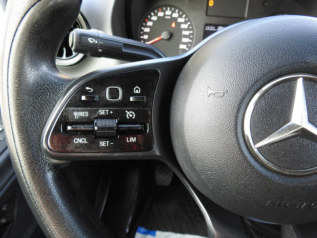 Furgoneta combi MERCEDES SPRINTER 516 STAKE BODY DOUBLE CABIN DOKA 6 SEATS CRUISE CONTROL AIR CONDITIONING TWIN WHEELS  160HP: foto 32