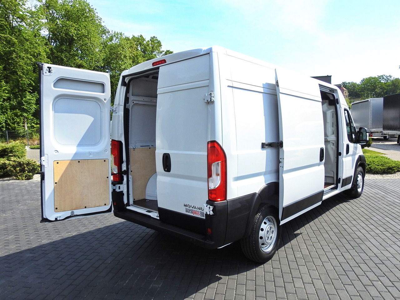 OPEL MOVANO VAN CRUISE CONTROL AIR CONDITIONING  140HP - Furgón: foto 3 OPEL MOVANO VAN CRUISE CONTROL AIR CONDITIONING  140HP - Furgón: foto 3