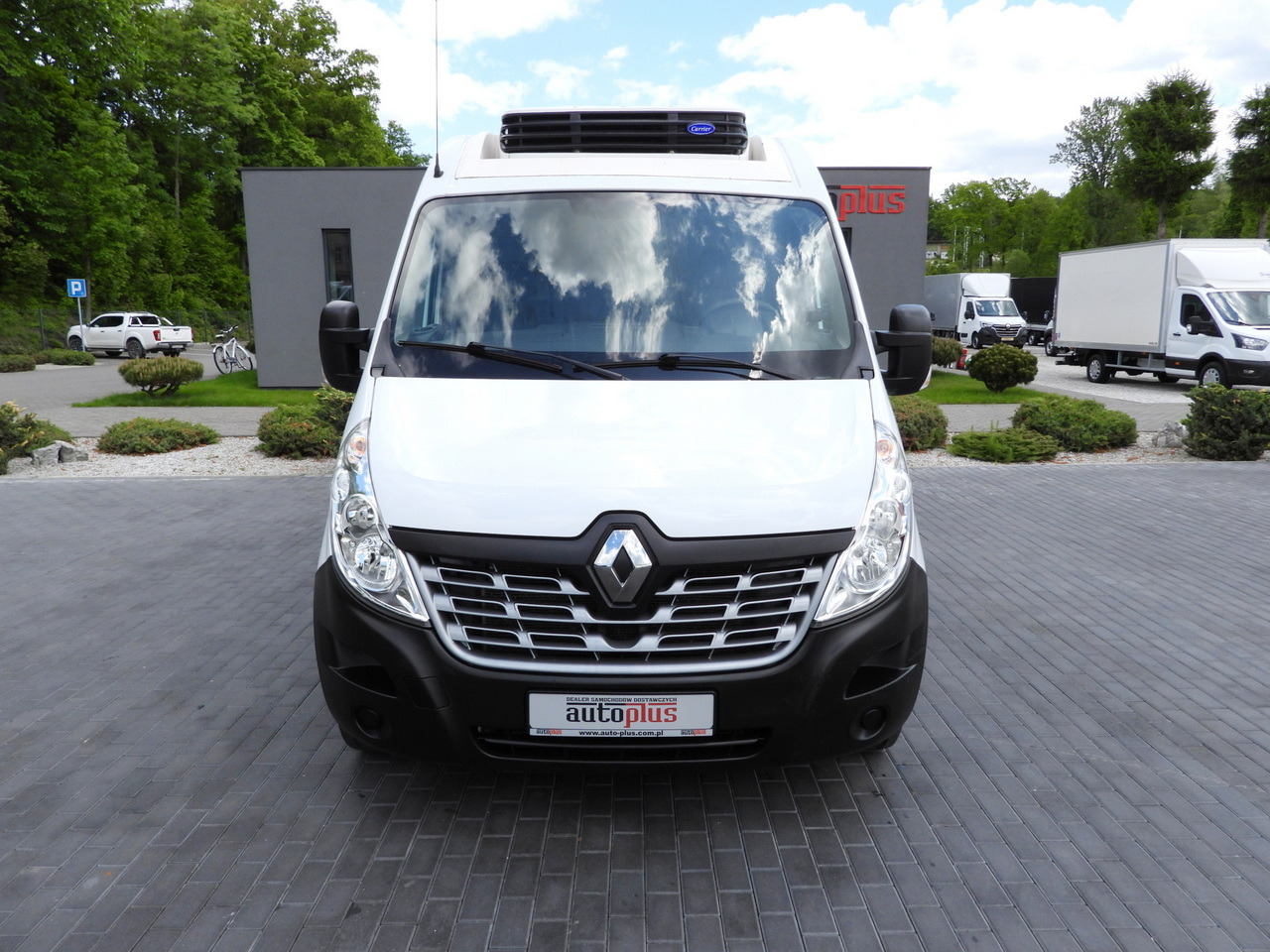 RENAULT MASTER REFRIGERATOR VAN -20*C POWER SUPPLY 230V CRUISE CONTROL AIR CONDITIONING 145HP - Furgoneta frigorifica: foto 5 RENAULT MASTER REFRIGERATOR VAN -20*C POWER SUPPLY 230V CRUISE CONTROL AIR CONDITIONING 145HP - Furgoneta frigorifica: foto 5