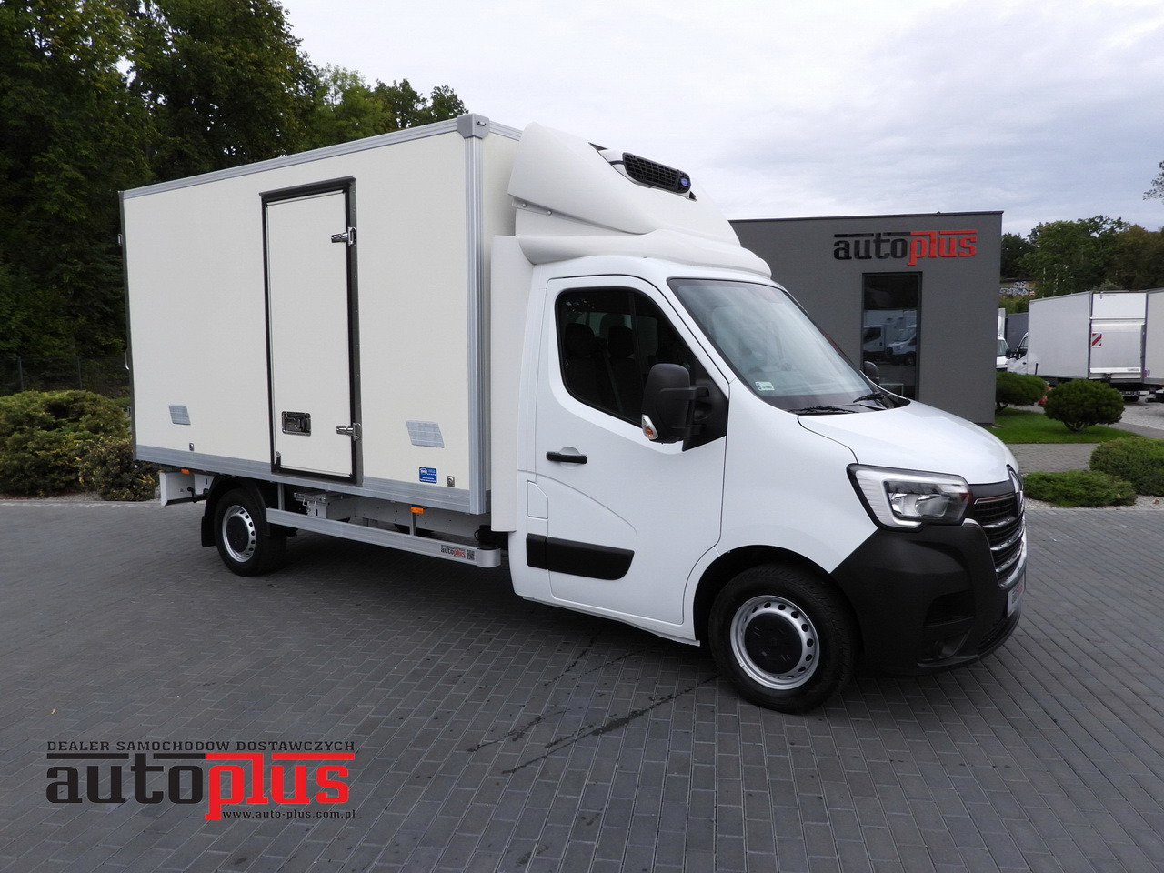 RENAULT MASTER REGRIGERATOR BOX 1*C LED LIGHTS AIR CONDITIONING 165HP - Furgoneta frigorifica: foto 1 RENAULT MASTER REGRIGERATOR BOX 1*C LED LIGHTS AIR CONDITIONING 165HP - Furgoneta frigorifica: foto 1
