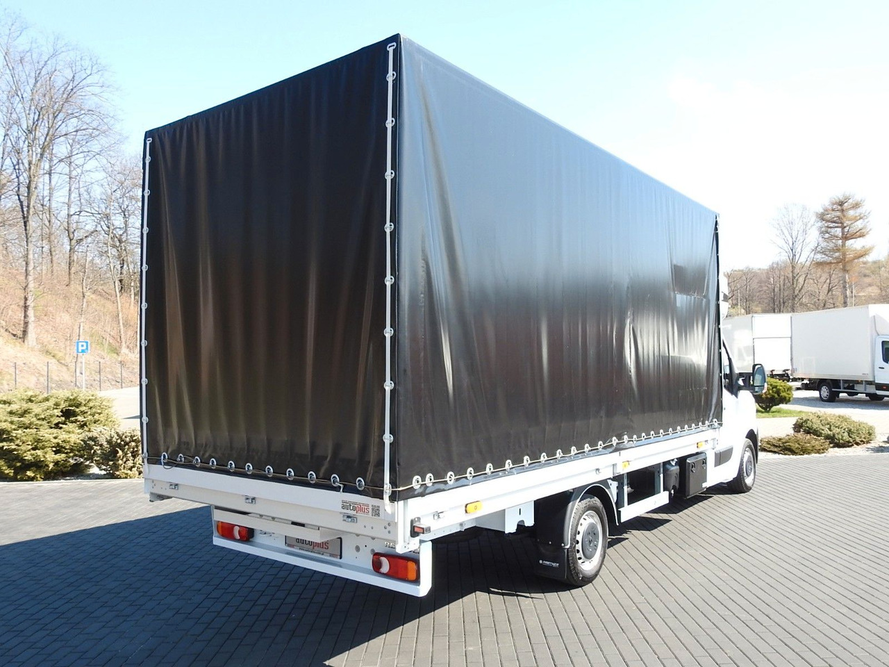 Renault MASTER PRITSCHE PLANE 10 PALETTEN WEBASTO A/C - Furgoneta con lona: foto 3 Renault MASTER PRITSCHE PLANE 10 PALETTEN WEBASTO A/C - Furgoneta con lona: foto 3