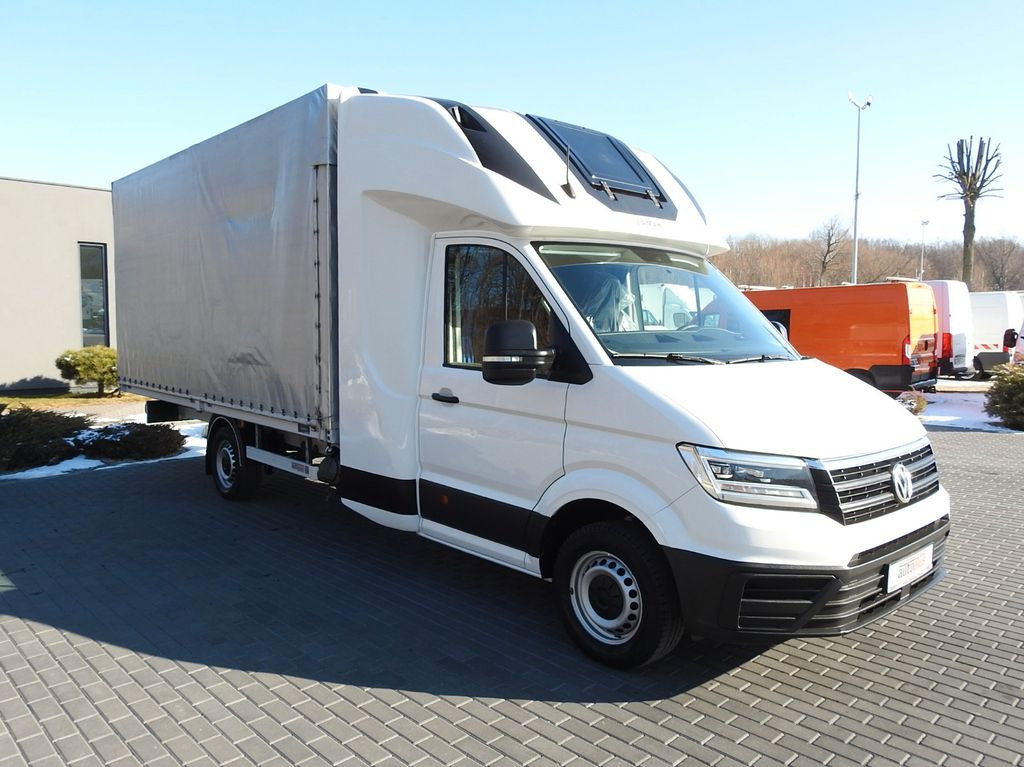 Volkswagen CRAFTER PRITSCHE PLANE 10 PALETTEN WEBASTO - Furgoneta con lona: foto 4 Volkswagen CRAFTER PRITSCHE PLANE 10 PALETTEN WEBASTO - Furgoneta con lona: foto 4