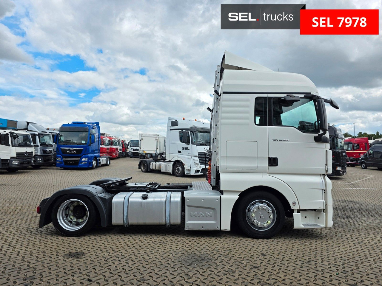 MAN TGX 18.400 4x2 LLS-U / ZF Intarder / Hubkupplung - Cabeza tractora: foto 4 MAN TGX 18.400 4x2 LLS-U / ZF Intarder / Hubkupplung - Cabeza tractora: foto 4