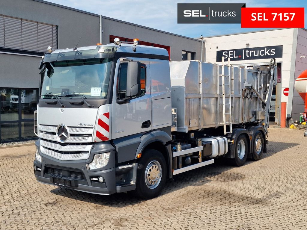 Mercedes-Benz Actros 2545 / Tierkadaver / mit Waage - Camión volquete: foto 1 Mercedes-Benz Actros 2545 / Tierkadaver / mit Waage - Camión volquete: foto 1