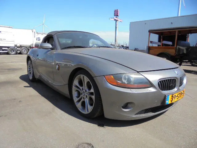 BMW Z4 ROADSTER 2.5 I - Coche: foto 3 BMW Z4 ROADSTER 2.5 I - Coche: foto 3