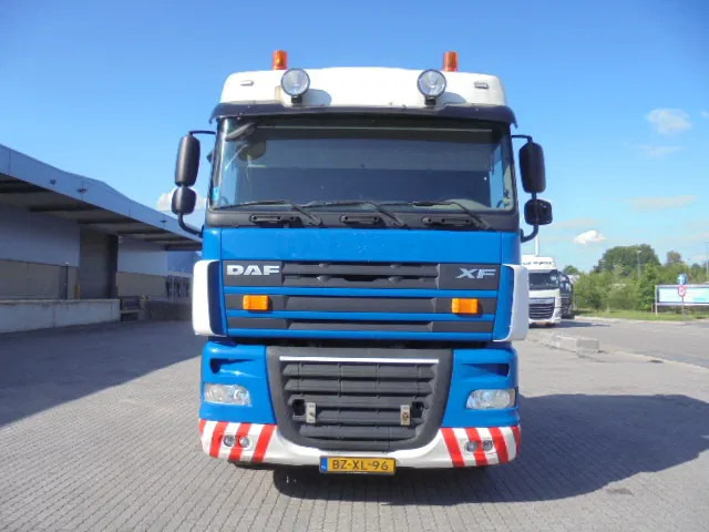 DAF XF 105 460 6X2 NL TRUCK - Cabeza tractora: foto 2 DAF XF 105 460 6X2 NL TRUCK - Cabeza tractora: foto 2