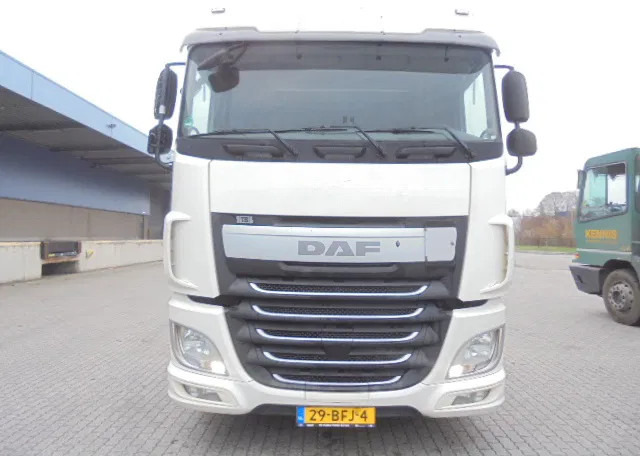 DAF XF 410 6X2 NL TRUCK - Cabeza tractora: foto 2 DAF XF 410 6X2 NL TRUCK - Cabeza tractora: foto 2