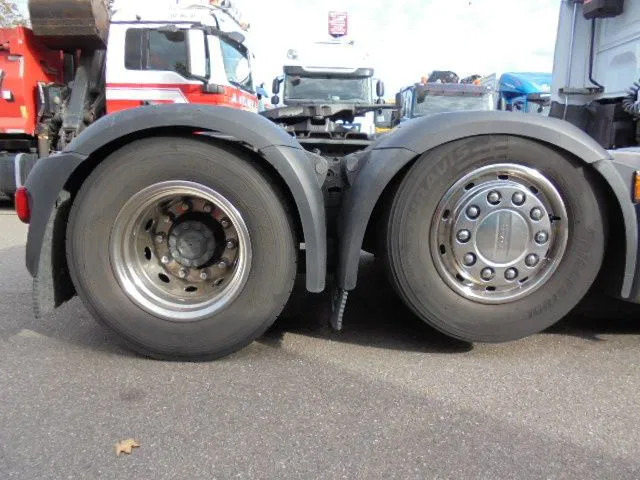 DAF XF 440 6X2 - Cabeza tractora: foto 4 DAF XF 440 6X2 - Cabeza tractora: foto 4