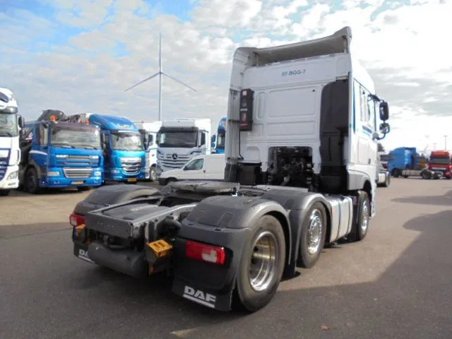 DAF XF 440 6X2 - Cabeza tractora: foto 5 DAF XF 440 6X2 - Cabeza tractora: foto 5
