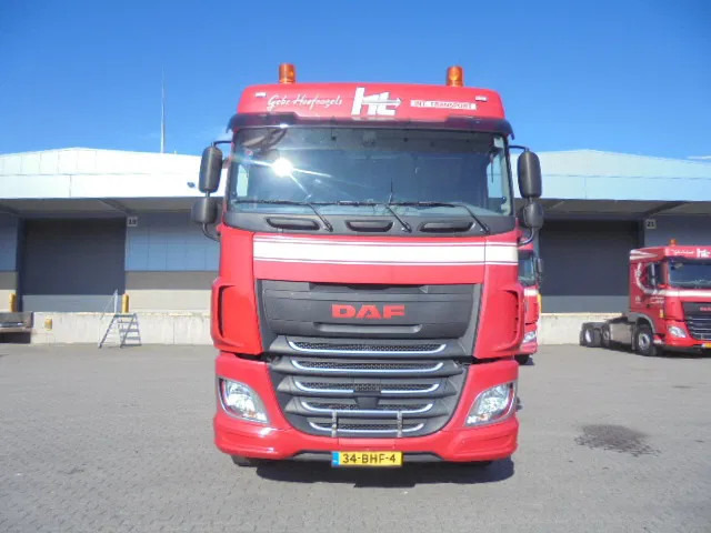 DAF XF 440 6X2 NL TRUCK - Cabeza tractora: foto 2 DAF XF 440 6X2 NL TRUCK - Cabeza tractora: foto 2