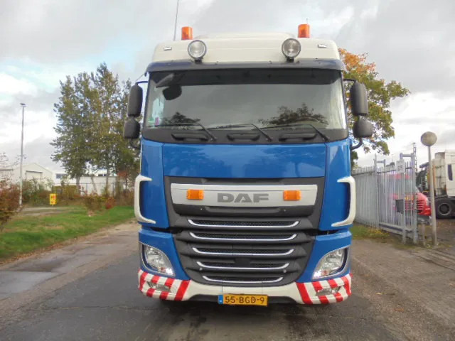 DAF XF 440 6X2 NL TRUCK TUV 07-2026 - Cabeza tractora: foto 2 DAF XF 440 6X2 NL TRUCK TUV 07-2026 - Cabeza tractora: foto 2