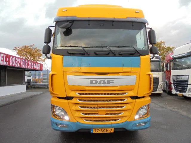DAF XF 440 - Cabeza tractora: foto 2 DAF XF 440 - Cabeza tractora: foto 2