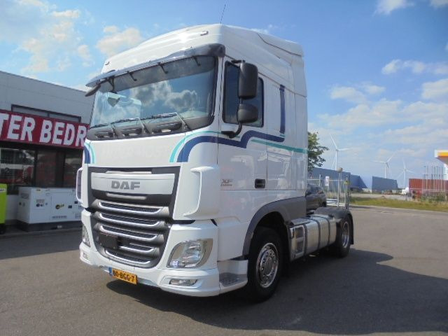 DAF XF 440 - Cabeza tractora: foto 1 DAF XF 440 - Cabeza tractora: foto 1