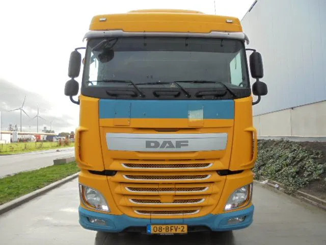 DAF XF 440 - Cabeza tractora: foto 2 DAF XF 440 - Cabeza tractora: foto 2