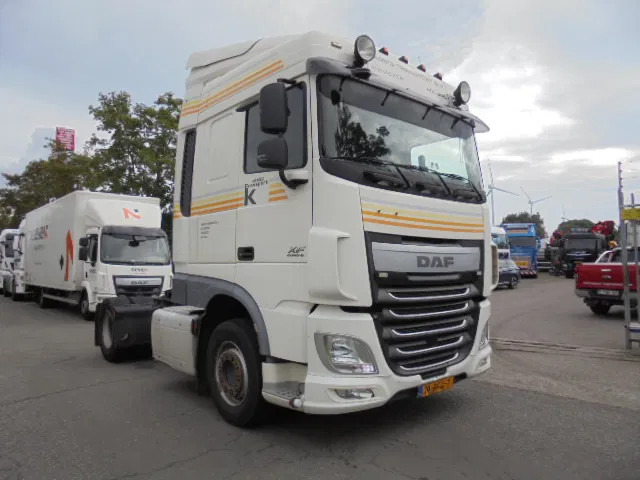 DAF XF 440 EUR6 - Cabeza tractora: foto 3 DAF XF 440 EUR6 - Cabeza tractora: foto 3