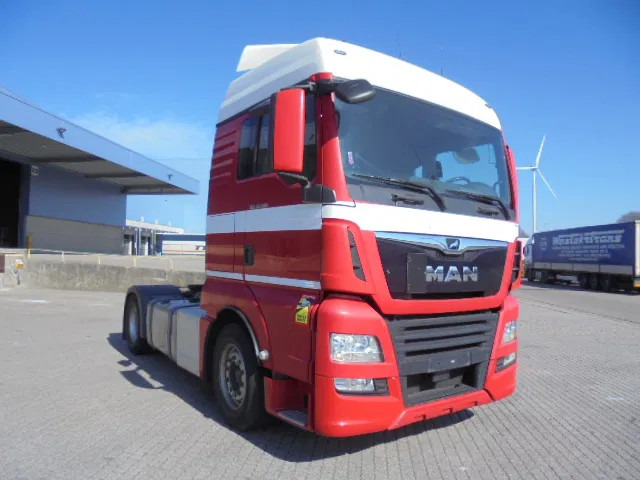 MAN TGX 18.500 500 XXL + RETARDER - Cabeza tractora: foto 3 MAN TGX 18.500 500 XXL + RETARDER - Cabeza tractora: foto 3