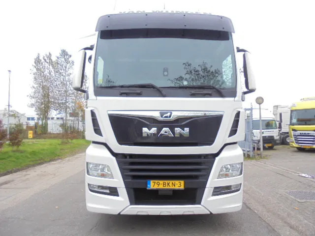 MAN TGX 26.500 XXL 6X2 NEW TYPE TACHO 2025 - Cabeza tractora: foto 2 MAN TGX 26.500 XXL 6X2 NEW TYPE TACHO 2025 - Cabeza tractora: foto 2