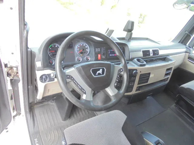 Cabeza tractora MAN TGX 26.500 XXL TUV APK 02-26 NL TRUCK 16X IN STOCK: foto 8