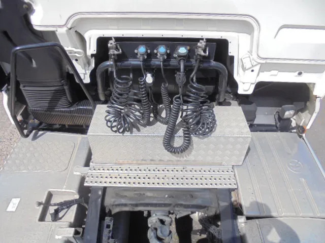 Cabeza tractora MAN TGX 26.500 XXL TUV APK 03-26 NL TRUCK 16X IN STOCK: foto 18