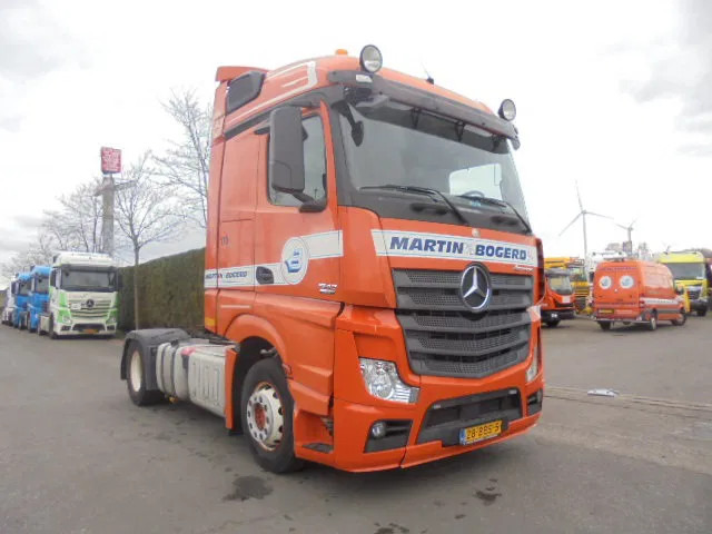 Mercedes-Benz Actros 1842 LS NL TRUCK - Cabeza tractora: foto 3 Mercedes-Benz Actros 1842 LS NL TRUCK - Cabeza tractora: foto 3