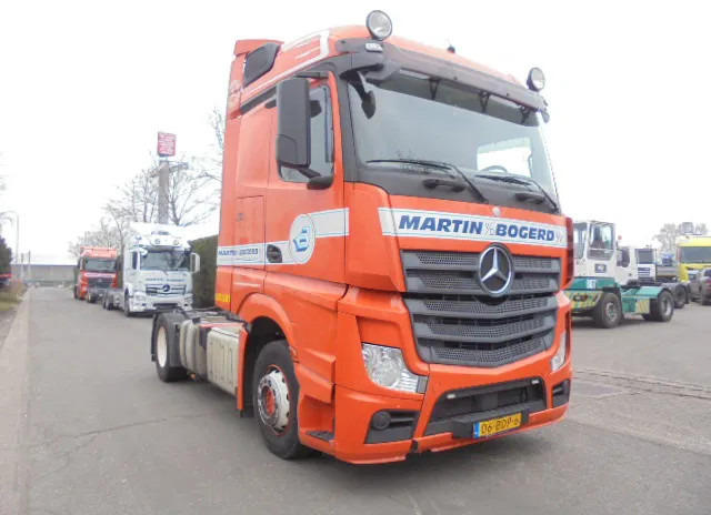 Mercedes-Benz Actros 1842 LS NL TRUCK - Cabeza tractora: foto 3 Mercedes-Benz Actros 1842 LS NL TRUCK - Cabeza tractora: foto 3