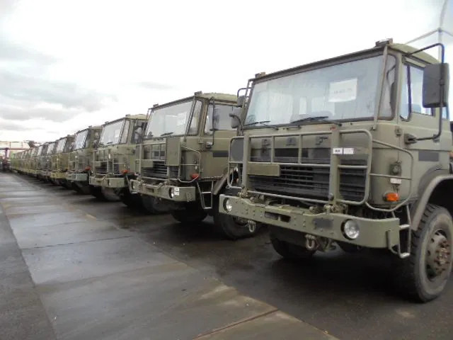 DAF YA 4X4 50 X TRUCKS FOR SALE - Camión: foto 2 DAF YA 4X4 50 X TRUCKS FOR SALE - Camión: foto 2