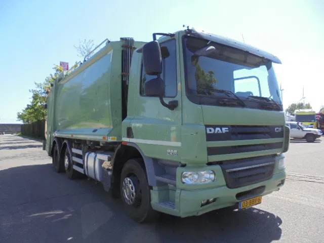 DAF CF 250 6X2 - Camión de basura: foto 3 DAF CF 250 6X2 - Camión de basura: foto 3