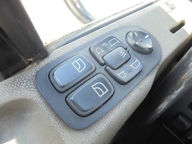 Leasing de DAF FAN CF75-250 6X2 DAF FAN CF75-250 6X2: foto 19