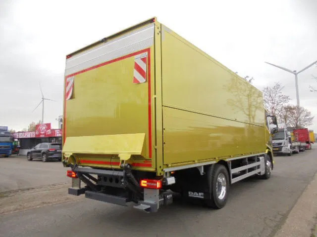DAF XD 370 FA DEMO MET FABRIEKS GARANTIE NL TRUCK - Camión caja cerrada: foto 5 DAF XD 370 FA DEMO MET FABRIEKS GARANTIE NL TRUCK - Camión caja cerrada: foto 5