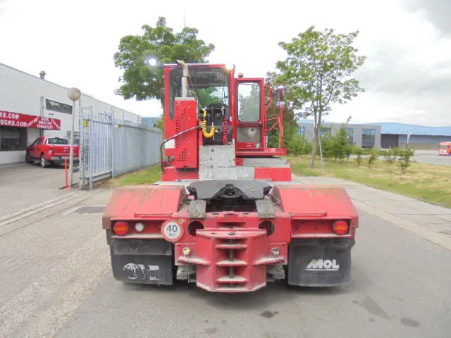 Leasing de MOL YM225/4X2 40KM/H MOL YM225/4X2 40KM/H: foto 6