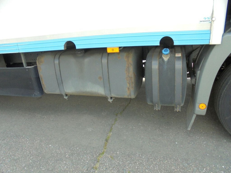 Camión caja cerrada Mercedes-Benz Actros 1841 ACTROS 1841 L: foto 19 Camión caja cerrada Mercedes-Benz Actros 1841 ACTROS 1841 L: foto 19