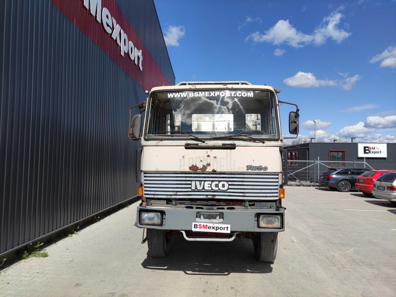 Camión volquete Iveco Magirus 250-34 dump truck: foto 8