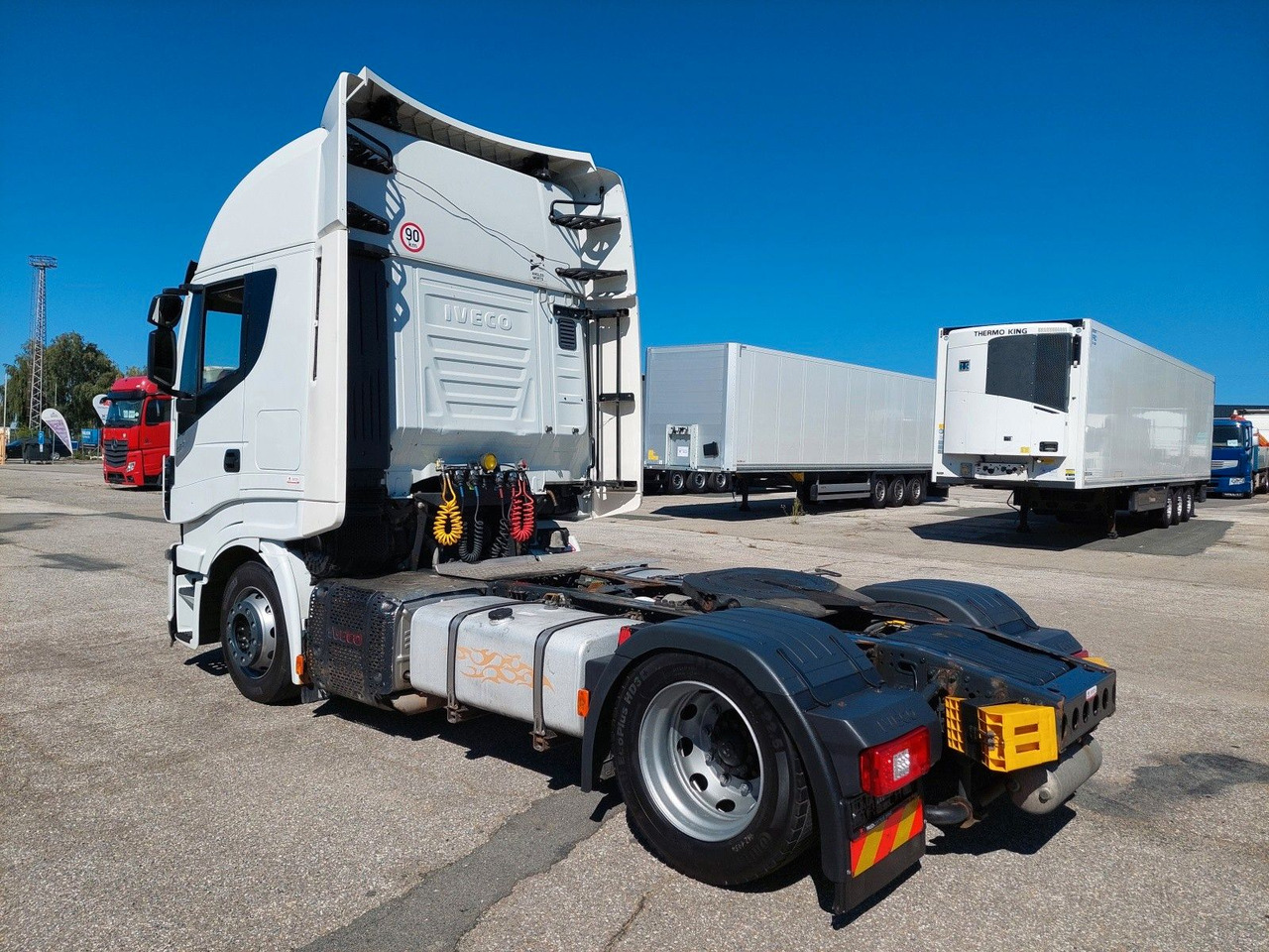 Iveco AS440S56 T/P 4x2 Retarder - Cabeza tractora: foto 3 Iveco AS440S56 T/P 4x2 Retarder - Cabeza tractora: foto 3