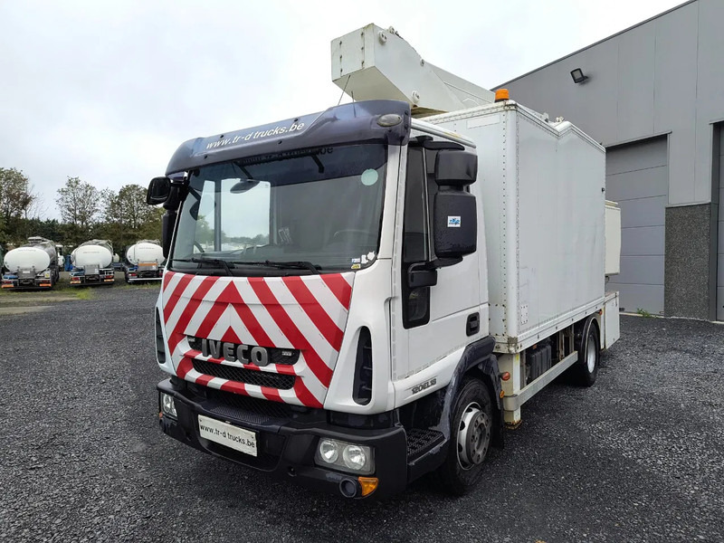 Iveco EuroCargo 120 120E18 + COMET 151TAL (15 m) - Camión: foto 1 Iveco EuroCargo 120 120E18 + COMET 151TAL (15 m) - Camión: foto 1