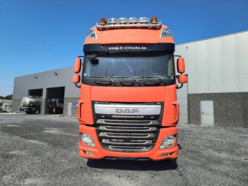 DAF XF 106.460 SSC - 6x2 - EURO 6 - BI COOL- VERY GOOD CONDITION - Camión caja abierta: foto 2 DAF XF 106.460 SSC - 6x2 - EURO 6 - BI COOL- VERY GOOD CONDITION - Camión caja abierta: foto 2
