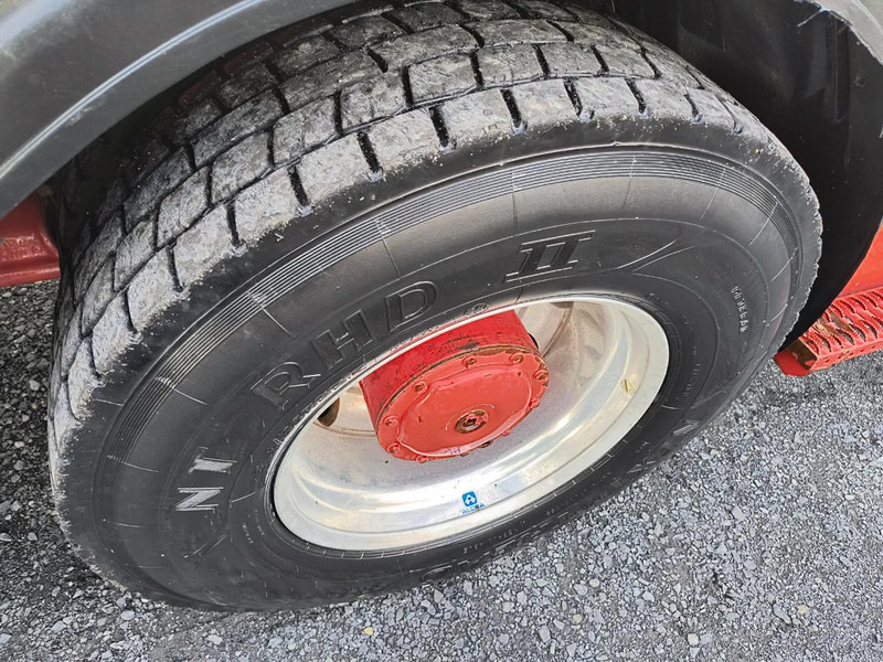 Leasing de Mercedes-Benz Actros 3360 V8 CRANE HIAB 251S80 - 6X4 - V8 Mercedes-Benz Actros 3360 V8 CRANE HIAB 251S80 - 6X4 - V8: foto 19 Leasing de Mercedes-Benz Actros 3360 V8 CRANE HIAB 251S80 - 6X4 - V8 Mercedes-Benz Actros 3360 V8 CRANE HIAB 251S80 - 6X4 - V8: foto 19