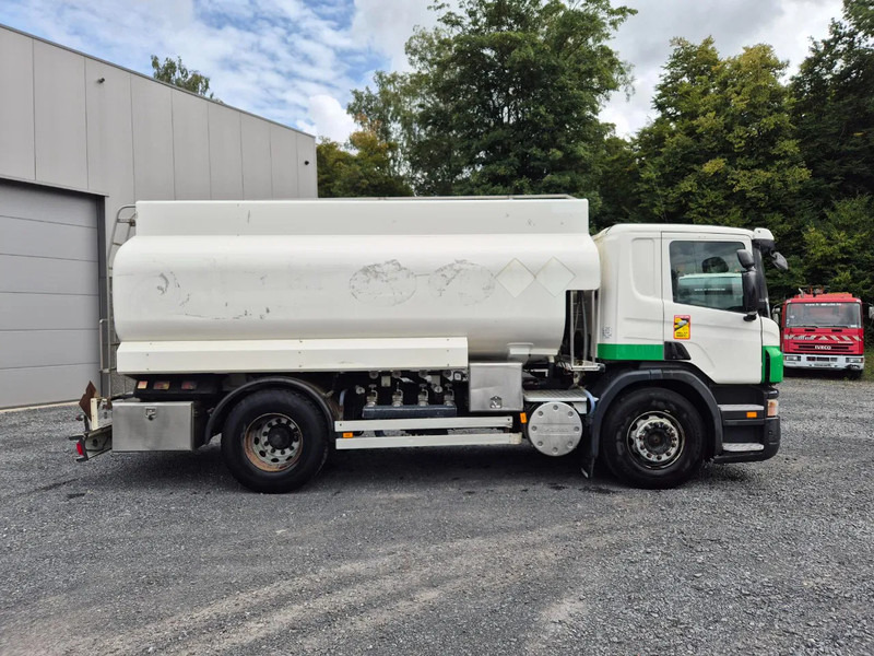 Scania P280 FUEL / CARBURANT 14000L - 5 COMP - RETARDER - Camión cisterna: foto 4 Scania P280 FUEL / CARBURANT 14000L - 5 COMP - RETARDER - Camión cisterna: foto 4