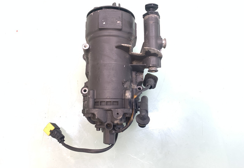 DAF Brandstoffilterhuis DAF 1951941 - Filtro de combustible para Camión: foto 1 DAF Brandstoffilterhuis DAF 1951941 - Filtro de combustible para Camión: foto 1