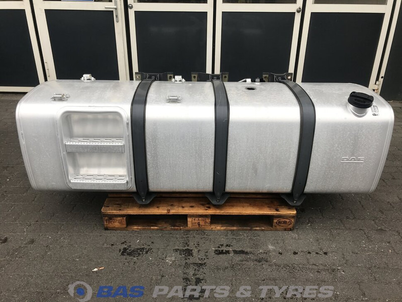 DAF Brandstoftank DAF 765 Liter 2241602 - Depósito de combustible para Camión: foto 1 DAF Brandstoftank DAF 765 Liter 2241602 - Depósito de combustible para Camión: foto 1