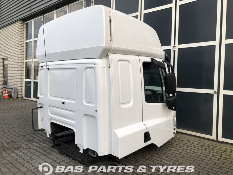 DAF CF Euro 6 - Cabina e interior para Camión: foto 3 DAF CF Euro 6 - Cabina e interior para Camión: foto 3