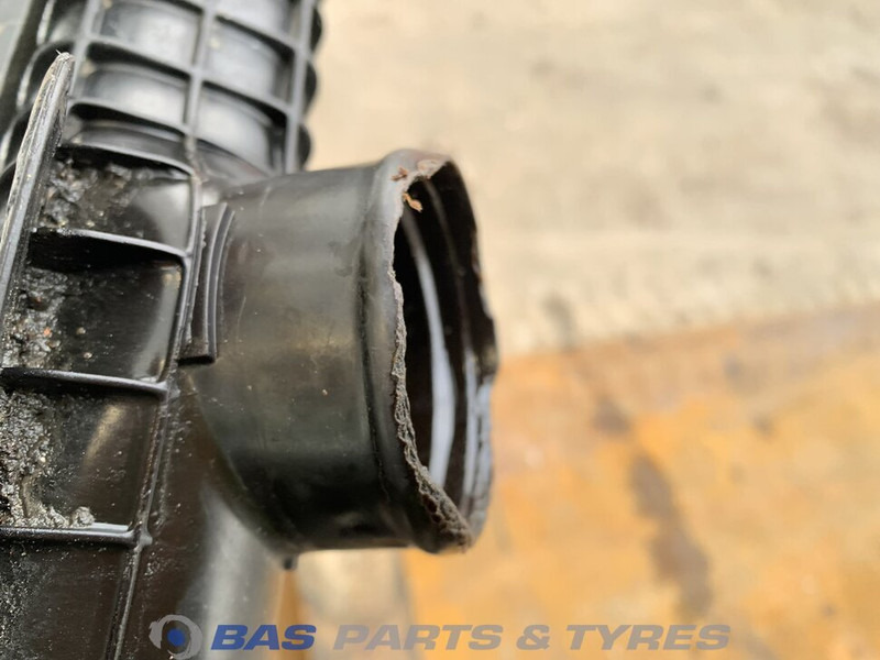 DAF CF Euro 6 Radiator DAF MX13 355 H2 1940147 - Radiador para Camión: foto 4 DAF CF Euro 6 Radiator DAF MX13 355 H2 1940147 - Radiador para Camión: foto 4