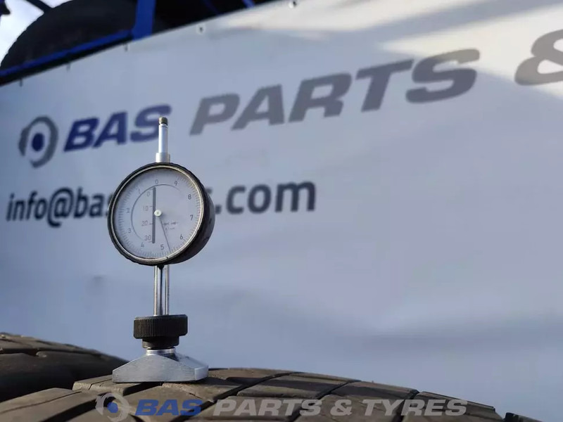 Goodyear Goodyear 315/70R22.5 FuelMax D 154/152 M+S 3PMSF gebruikte set - Neumático para Camión: foto 3 Goodyear Goodyear 315/70R22.5 FuelMax D 154/152 M+S 3PMSF gebruikte set - Neumático para Camión: foto 3