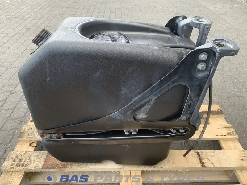 Scania Scania AdBlue tank 2919673 - Recambio para Camión: foto 2 Scania Scania AdBlue tank 2919673 - Recambio para Camión: foto 2