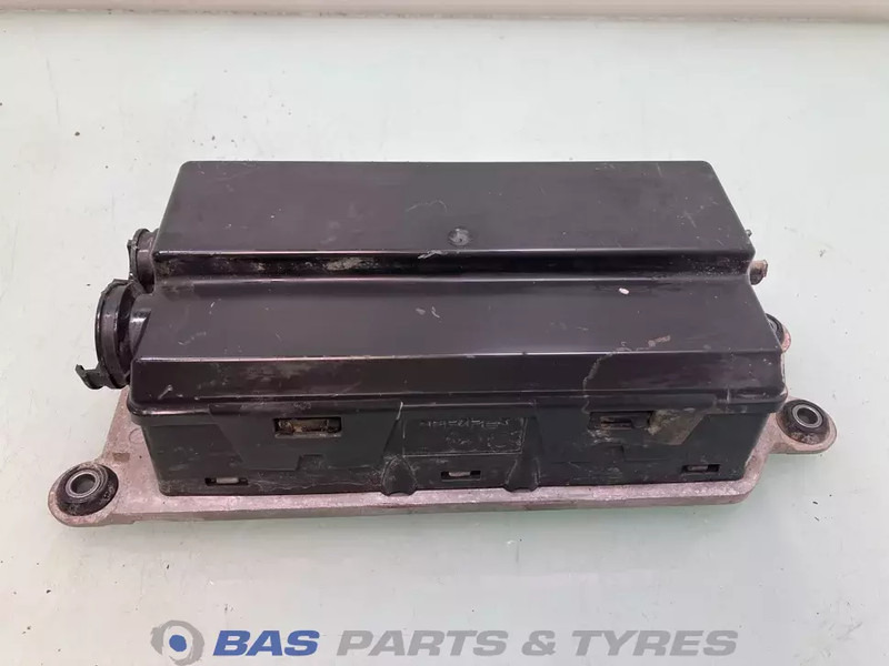 Volvo Regeleenheid RCIOM Volvo 21546873 - Recambio para Camión: foto 3 Volvo Regeleenheid RCIOM Volvo 21546873 - Recambio para Camión: foto 3