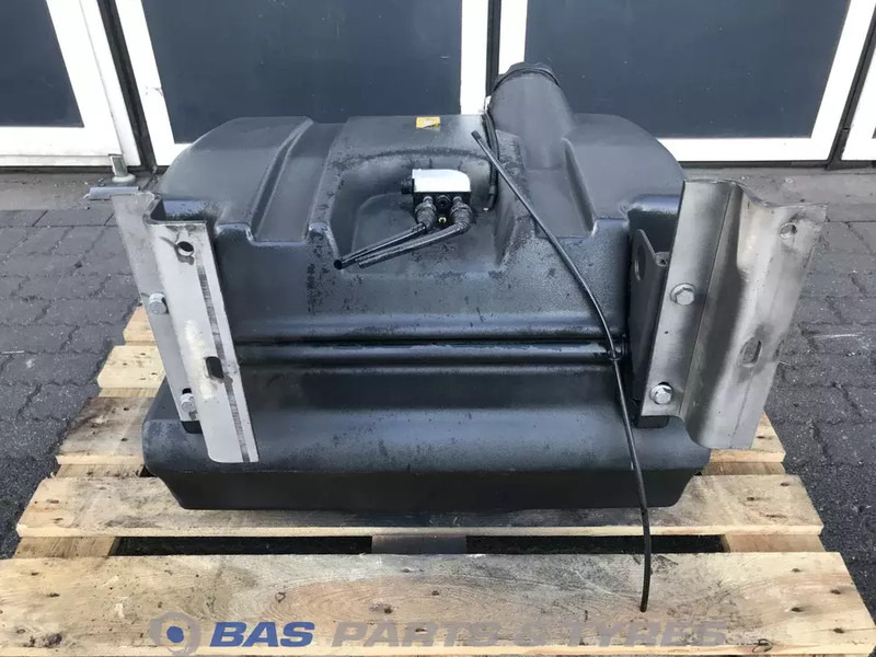 Renault - Depósito de combustible para Camión: foto 4 Renault - Depósito de combustible para Camión: foto 4