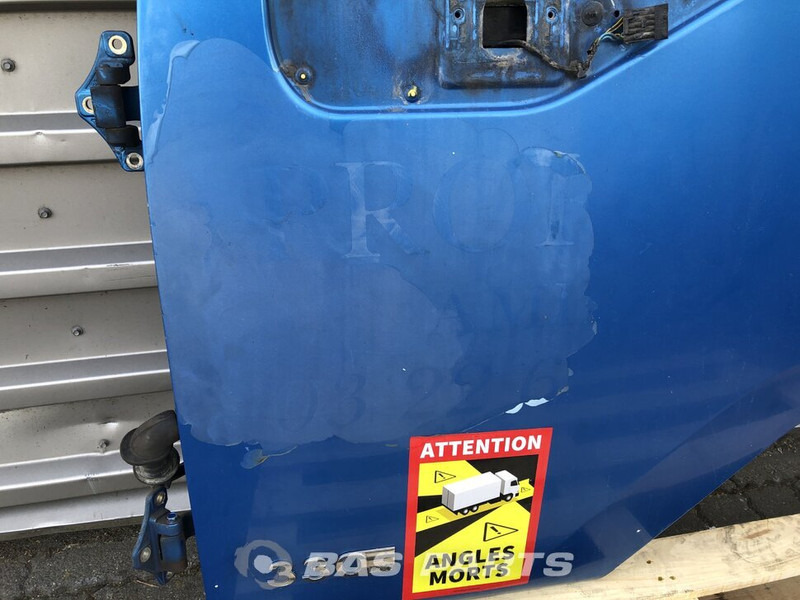 Renault Premium Euro 3 Portier Links Renault 5600464823 - Puerta y piezas para Camión: foto 3 Renault Premium Euro 3 Portier Links Renault 5600464823 - Puerta y piezas para Camión: foto 3