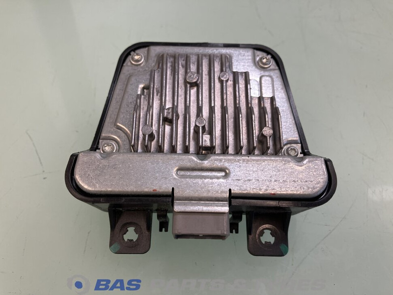 Renault Regeleenheid rijbaanwisseling Renault 7423121452 - Luz/ Iluminación para Camión: foto 1 Renault Regeleenheid rijbaanwisseling Renault 7423121452 - Luz/ Iluminación para Camión: foto 1