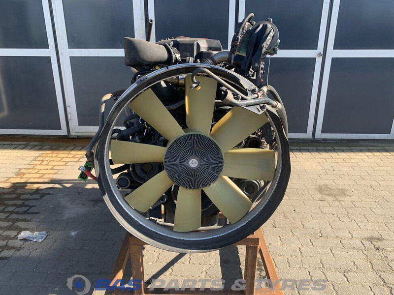 Renault T-Serie Motor Renault DTI11 460 K1 7485013658 - Motor para Camión: foto 4 Renault T-Serie Motor Renault DTI11 460 K1 7485013658 - Motor para Camión: foto 4