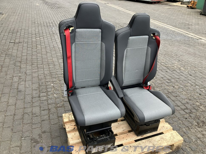 Renault T-Serie - Asiento para Camión: foto 1 Renault T-Serie - Asiento para Camión: foto 1